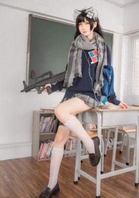 《女教师》未删减